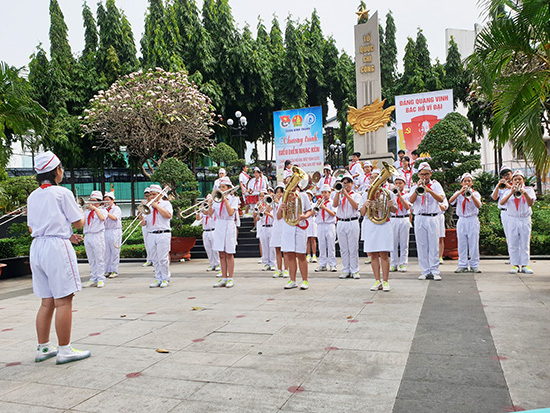 Chương trình biểu diễn Nhạc kèn Chào mừng Đại hội Đảng toàn quốc lần thứ XIII