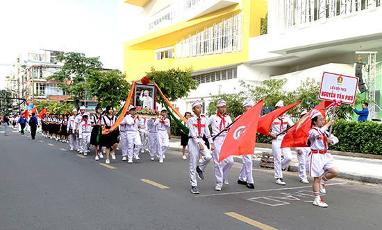 Hội thi nghi thức Đội TNTP Hồ Chí Minh - Nhà Thiếu nhi Quận 11