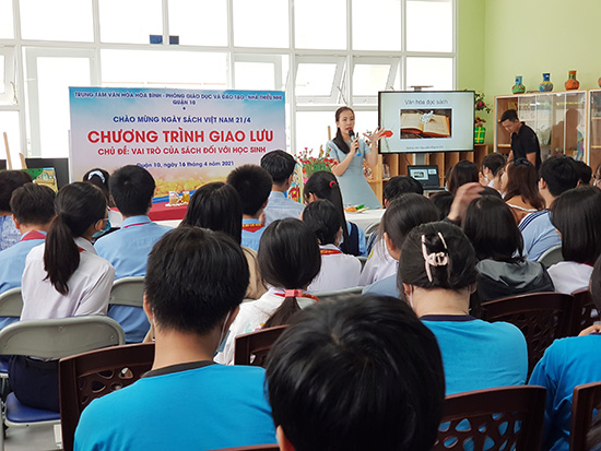 Chương trình giao lưu Vai trò của sách đối với học sinh - Nhà Thiếu nhi Quận 10