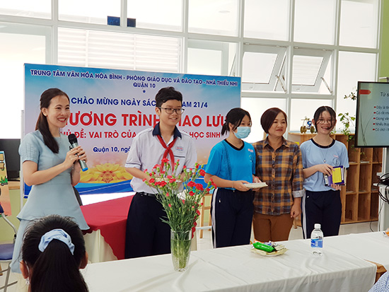Chương trình giao lưu Vai trò của sách đối với học sinh - Nhà Thiếu nhi Quận 10