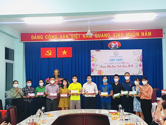 Họp mặt kỷ niệm 39 năm ngày Nhà giáo Việt Nam - Nhà Thiếu nhi Thành phố Thủ Đức