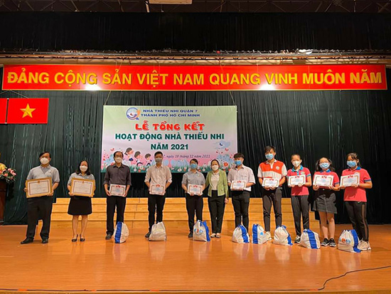 Hội nghị tổng kết hoạt động Nhà Thiếu nhi Quận 7 năm 2021