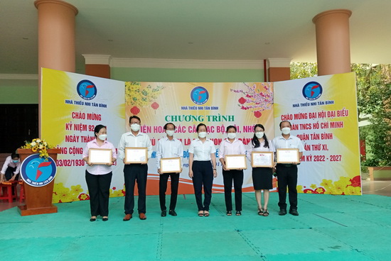 Hội nghị tổng kết hoạt động Nhà Thiếu nhi năm 2021 - Nhà Thiếu nhi Quận Tân Bình