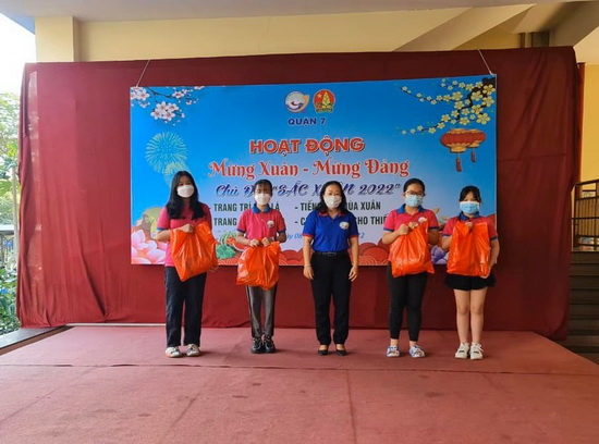 Hoạt động mừng Xuân mừng Đảng - Nhà Thiếu nhi Quận 7