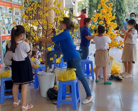 Hoạt động mừng Xuân mừng Đảng - Nhà Thiếu nhi Quận 7