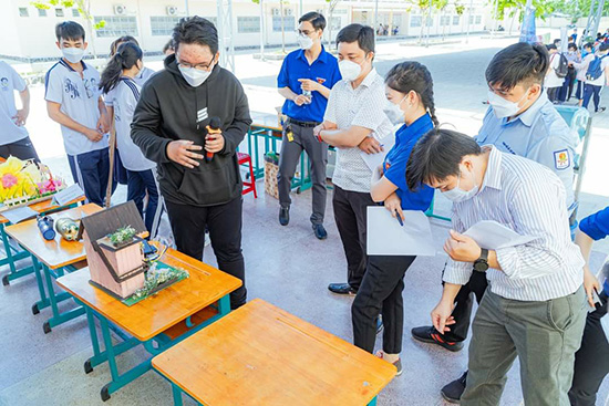 Ngày hội Tên lửa nước và Hội thi Ong sáng tạo - Nhà Thiếu nhi Huyện Cần Giờ