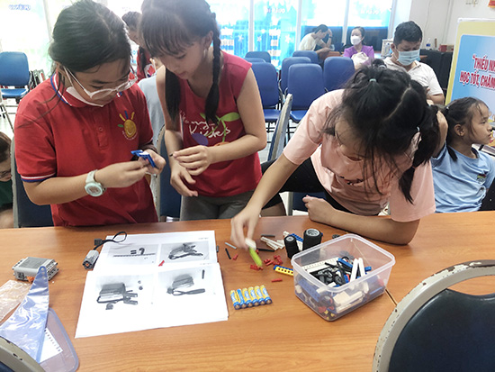 Sân chơi trải nghiệm Robot kid game - Nhà Thiếu nhi Quận 10
