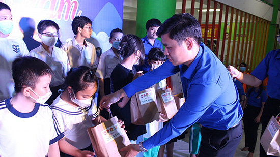 Đêm hội trăng rằm năm 2022 - Nhà Thiếu nhi Quận 10