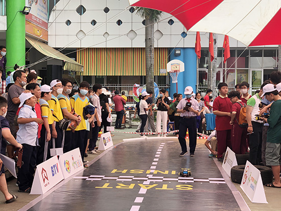 Hội thi STEM Robot Challenge 2022 - Nhà Thiếu nhi Quận 10