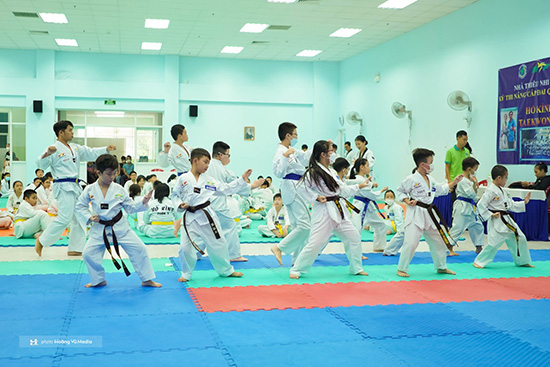 CLB võ Taekwondo tổ chức thi nâng cấp đợt III - Nhà Thiếu nhi Quận 3