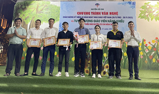 Hoạt động chào mừng ngày 20/11 - Nhà Thiếu nhi Huyện Củ Chi