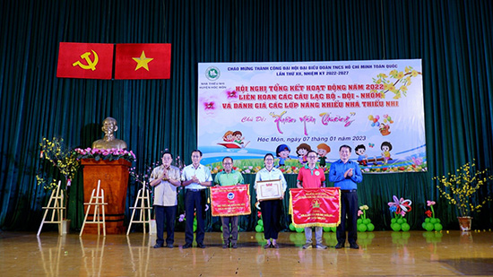 Liên hoan Câu lạc bộ, Đội nhóm và Tổng kết hoạt động năm 2022 - Nhà Thiếu nhi Huyện Hóc Môn