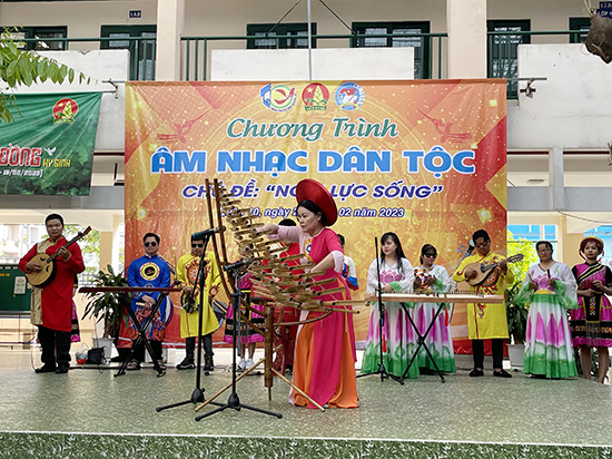 Chương trình Âm nhạc dân tộc - Nhà Thiếu nhi Quận 10