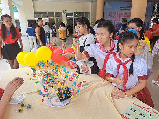 Hoạt động chào mừng 92 năm ngày thành lập Đoàn TNCS Hồ Chí Minh - Nhà Thiếu nhi thành phố Thủ Đức