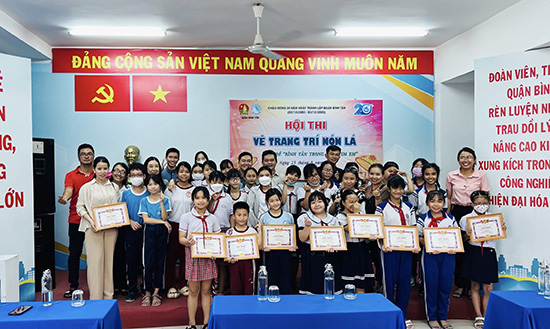 Hội thi vẽ trang trí nón lá - Nhà Thiếu nhi Quận Bình Tân