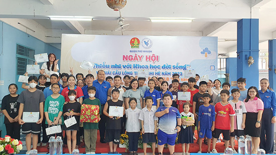 Lễ ra mắt Liên đội, Chi đội tạm thời và Ngày hội thiếu nhi với Khoa học đời sống - Nhà Thiếu nhi Quận Phú Nhuận