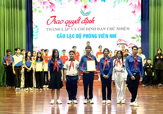 Lễ thành lập Liên Chi đội tạm thời và kiện toàn các Câu lạc bộ đội nhóm - Nhà Thiếu nhi Quận 11