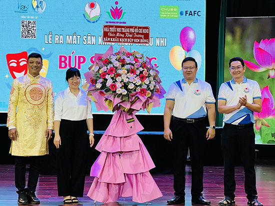 Ra mắt Sân khấu kịch Thiếu nhi Búp sen hồng - Nhà Thiếu nhi Quận 11