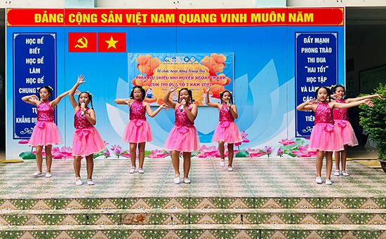 Phục vụ Trung thu thiếu nhi ngoại thành - Cụm thi đua số 03