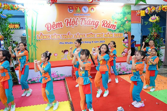 Hành trình Chia sẻ yêu thương Tết Trung thu năm 2023 - Nhà Thiếu nhi Quận Phú Nhuận