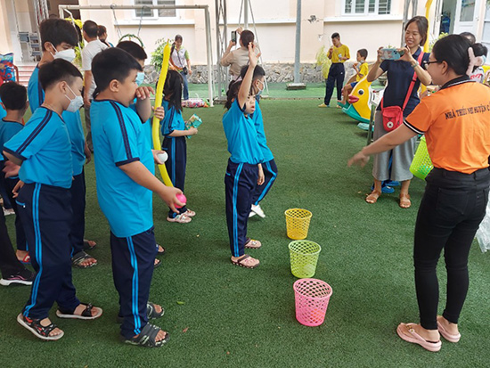 Chương trình kết nói yêu thương Tết Trung thu - Nhà Thiếu nhi Huyện Cần Giờ