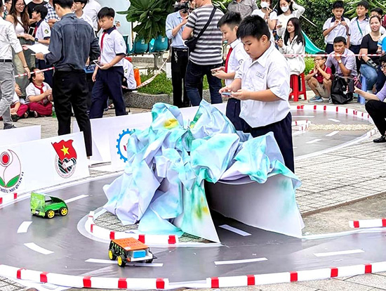 Cuộc thi sáng tạo STEM Robot challenge - Nhà Thiếu nhi Quận 11