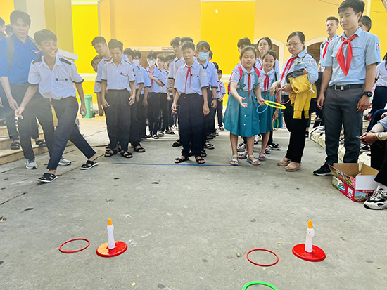 Chương trình Vì người bạn ngoại thành - Măng non sẵn sàng vì biên giới, biển đảo năm học 2023 - 2024 - Nhà Thiếu nhi Quận 4