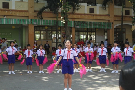 Nhà Thiếu nhi Huyện Nhà Bè: Hội thi nghi thức Đội, Liên hoan Tiếng kèn Đội ta