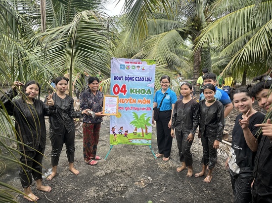 Hoạt động giao lưu 4 Khoa chuyên môn - Nhà Thiếu nhi Huyện Bình Chánh