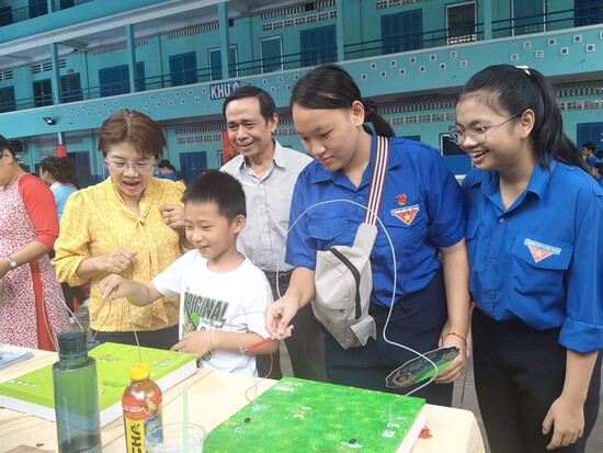 Sân chơi Sắc màu gia đình - Nhà Thiếu nhi Quận 3